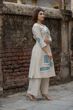 Cream Pure cotton kurta set with unique frayed plaid patch pockets with bottom
