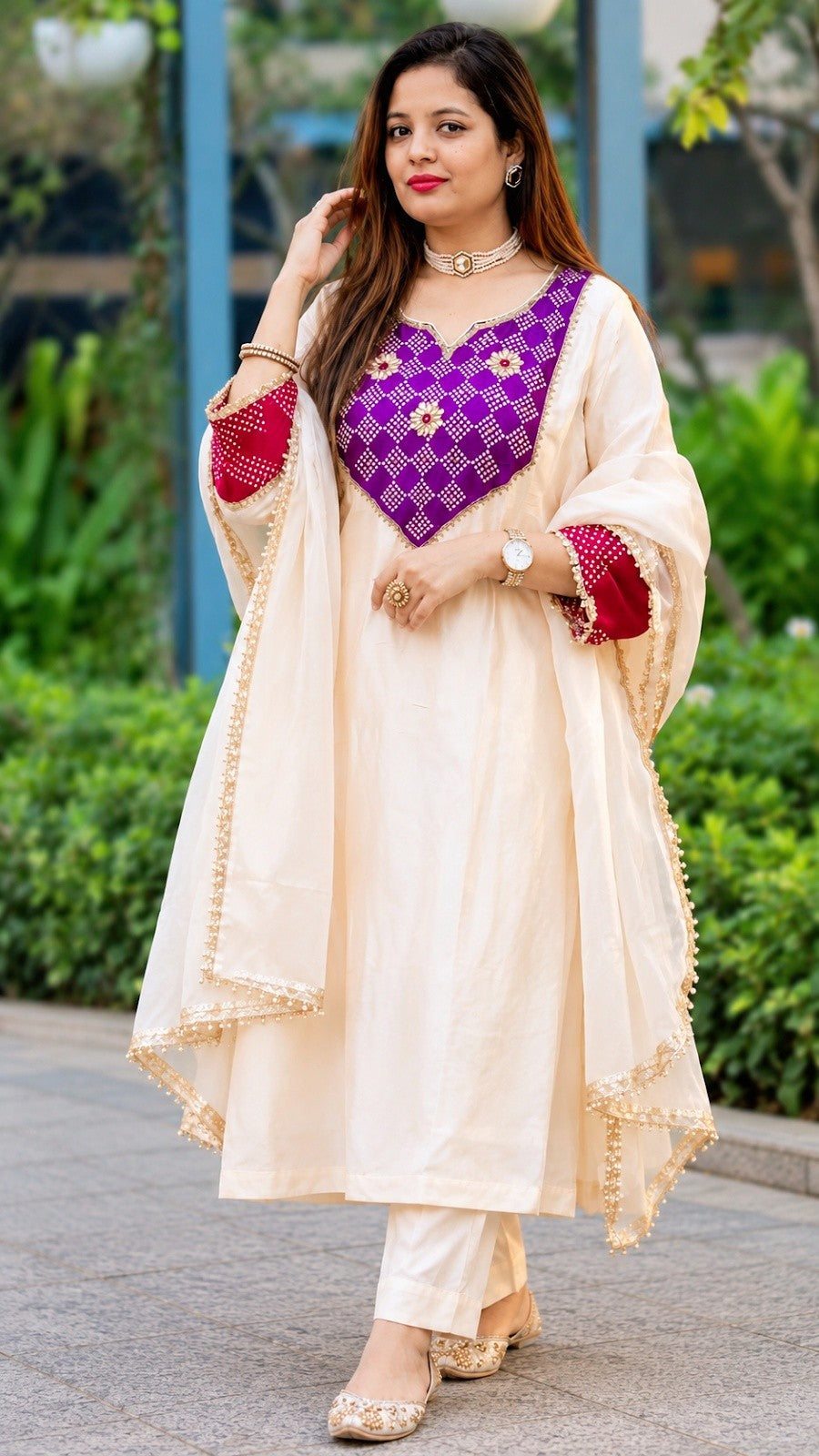 gajji-silk-embroidered-handwork-suit-set-1
