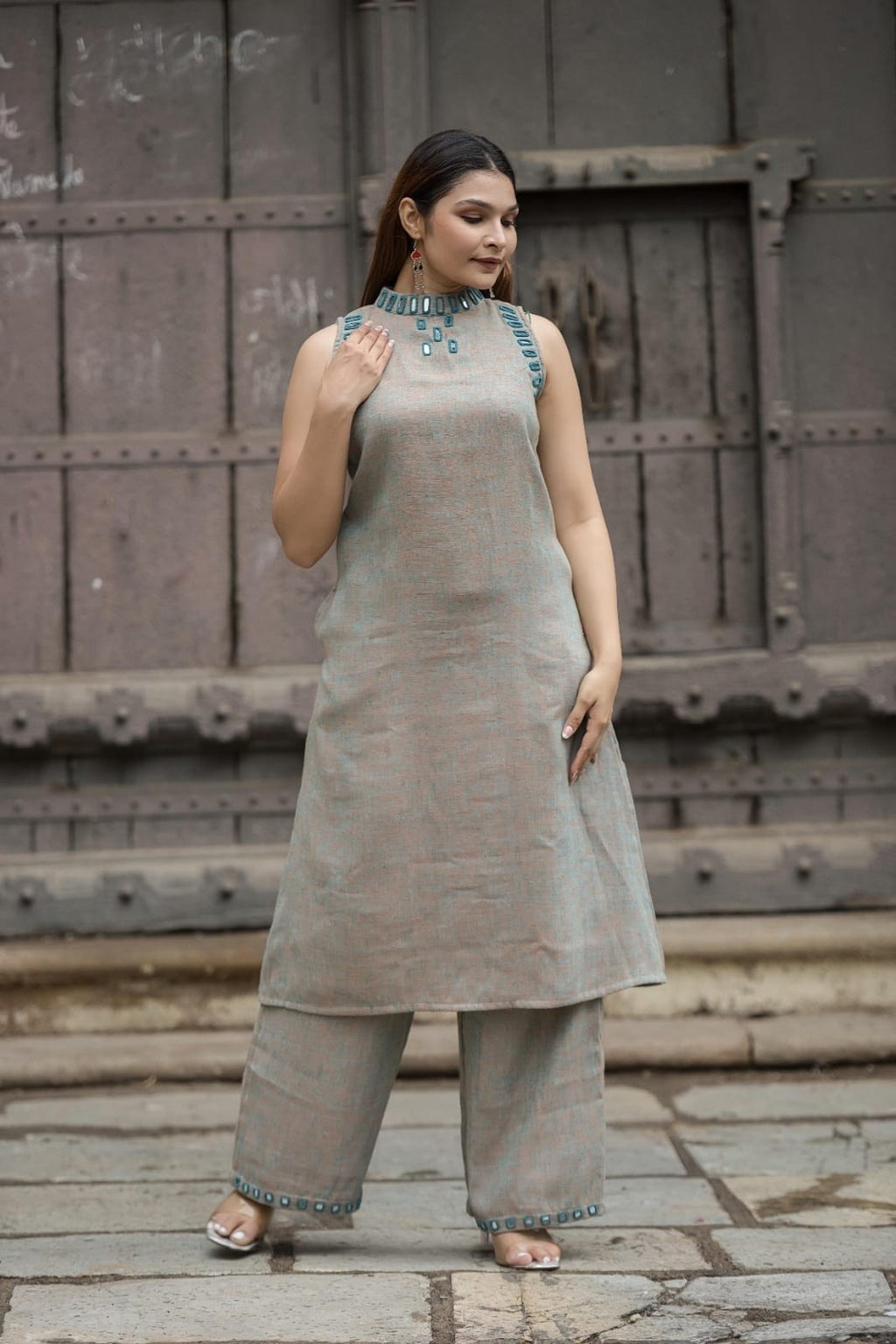 Halter neck kurta clutoes set in gauze cotton with mirror detailing